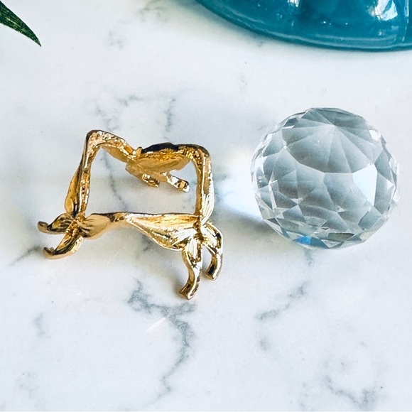 Faux Crystal Sphere Faceted Ball Gold Butterfly Stand Boho Magical Home Decor - Picture 10 of 11